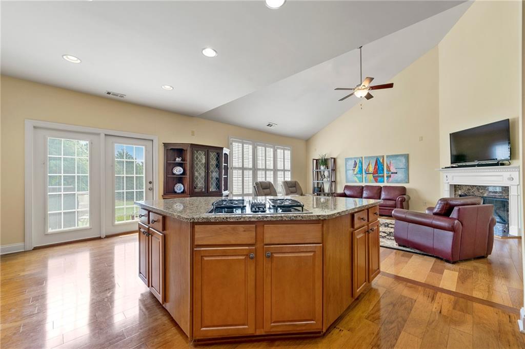 7878 Brass Lantern Drive, Flowery Branch, Georgia image 11