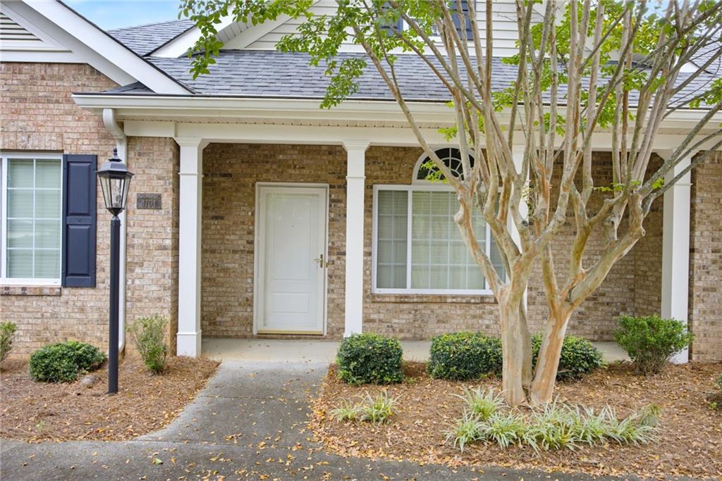 4704 Rose Arbor Drive NW 8
