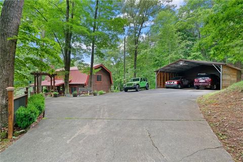 A home in Ellijay