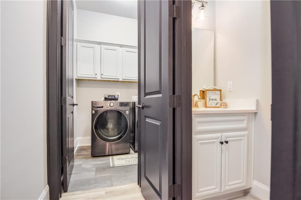 Creekside Estates - Residential