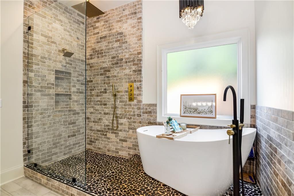 Creekside Estates - Residential