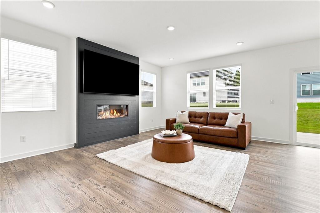 2482 Brown Dove Way