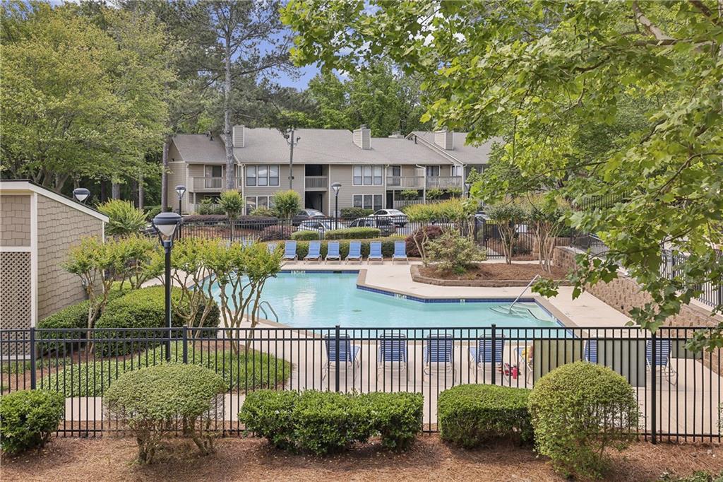 407 River Mill Circle #407, Roswell, Georgia image 24