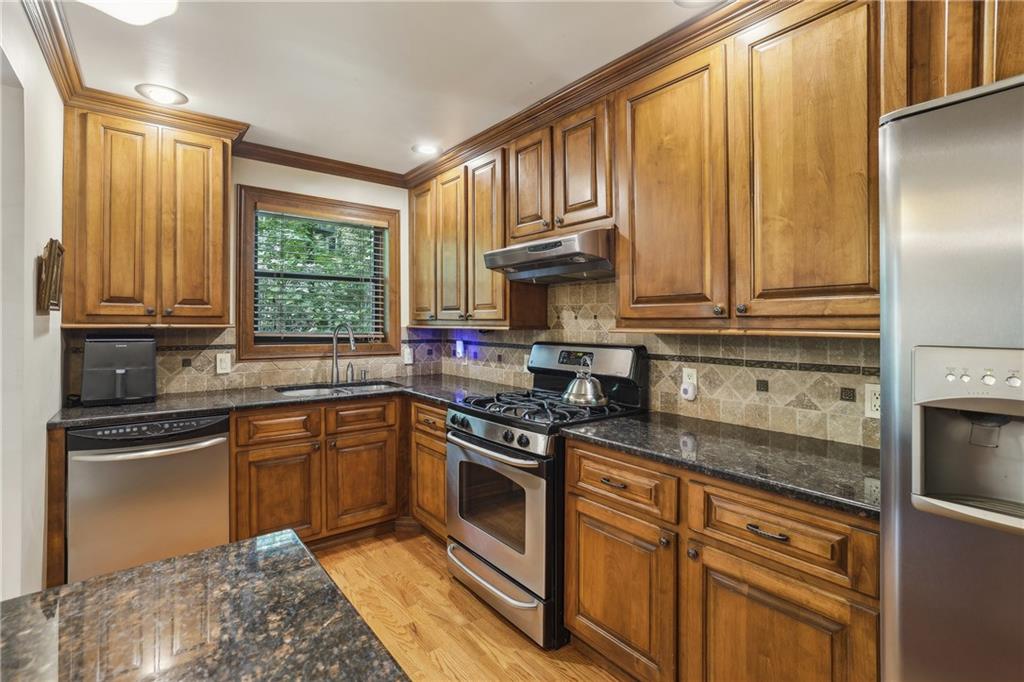 407 River Mill Circle #407, Roswell, Georgia image 7