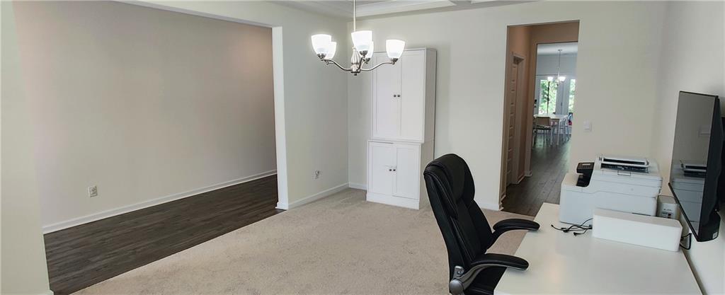 13768 Whitman Lane