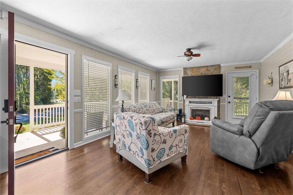 218 Farmington Trce