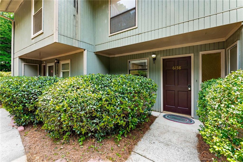 6158 Woodland Road