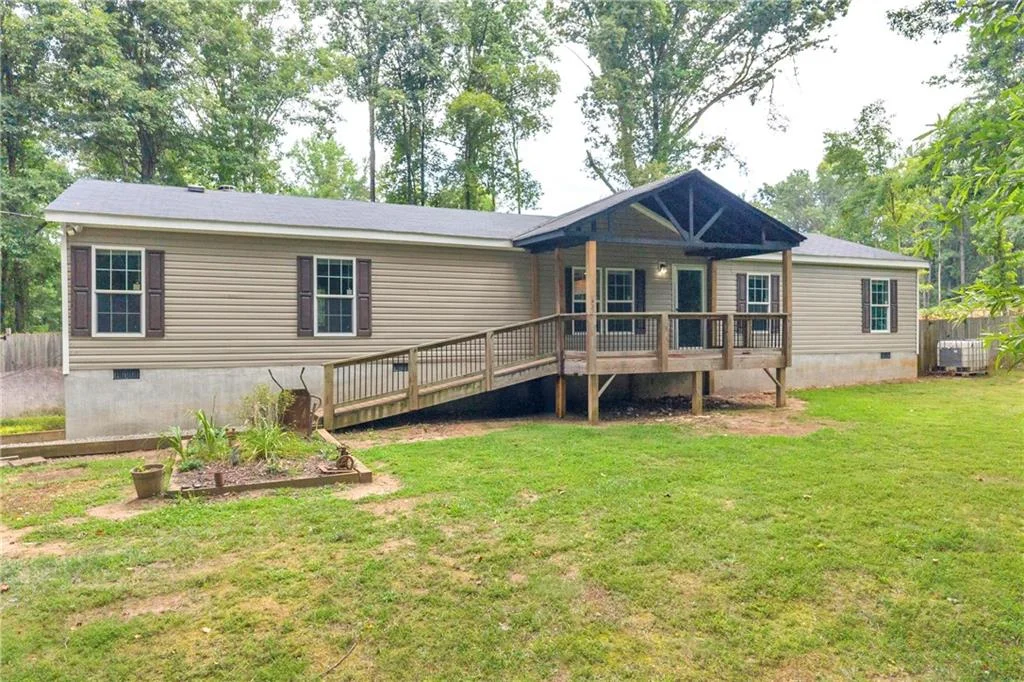 81 Jarrett Lane, Gillsville, GA, 30543