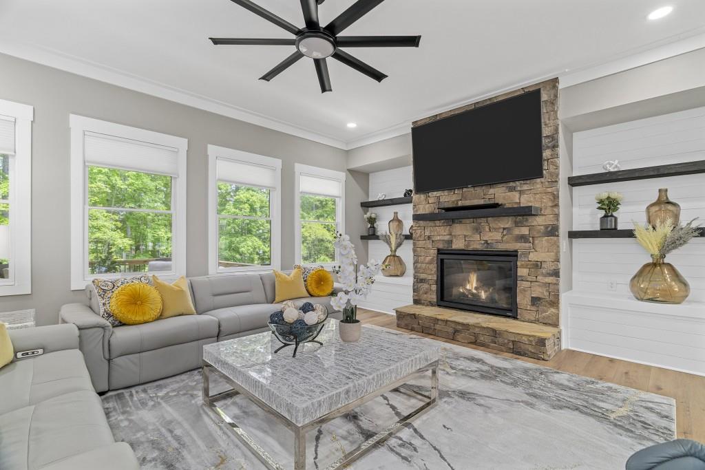 407 Estates View Drive