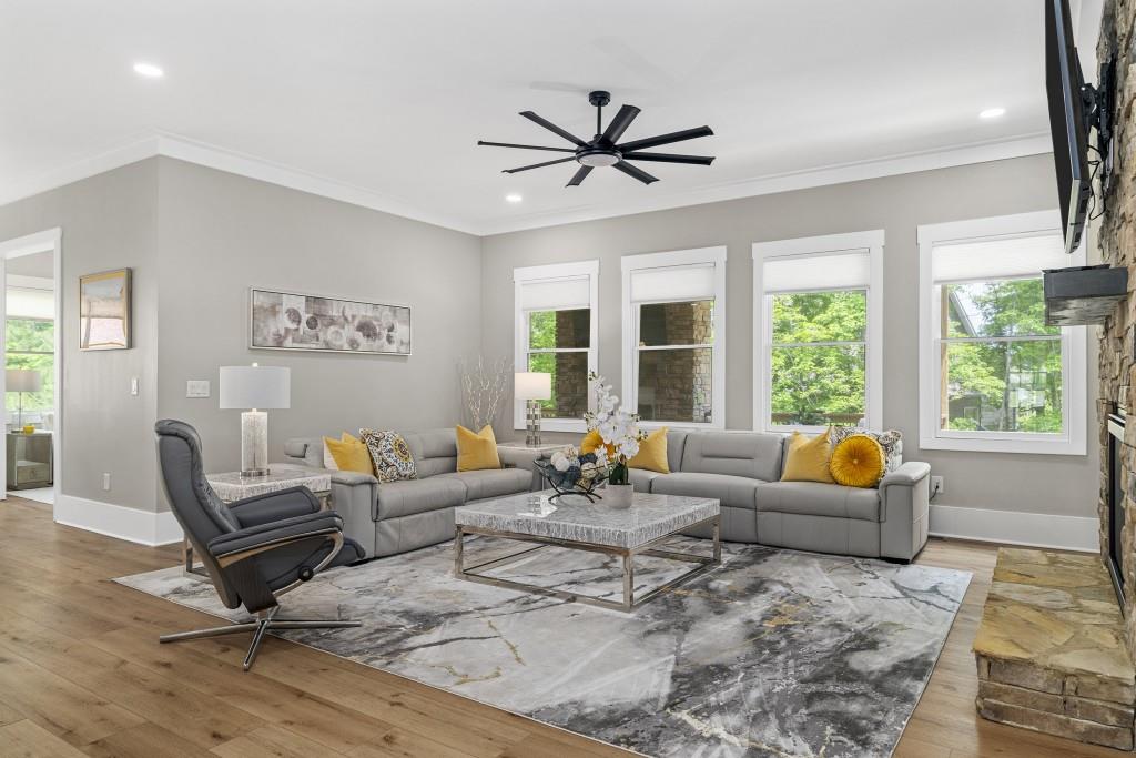 407 Estates View Drive