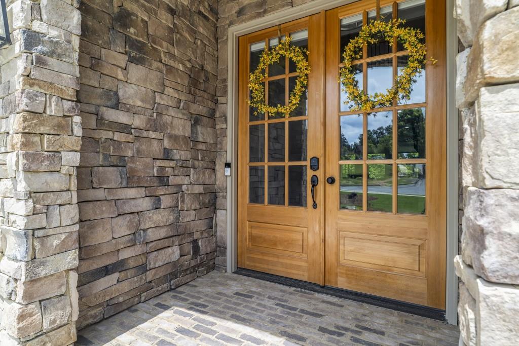 407 Estates View Drive