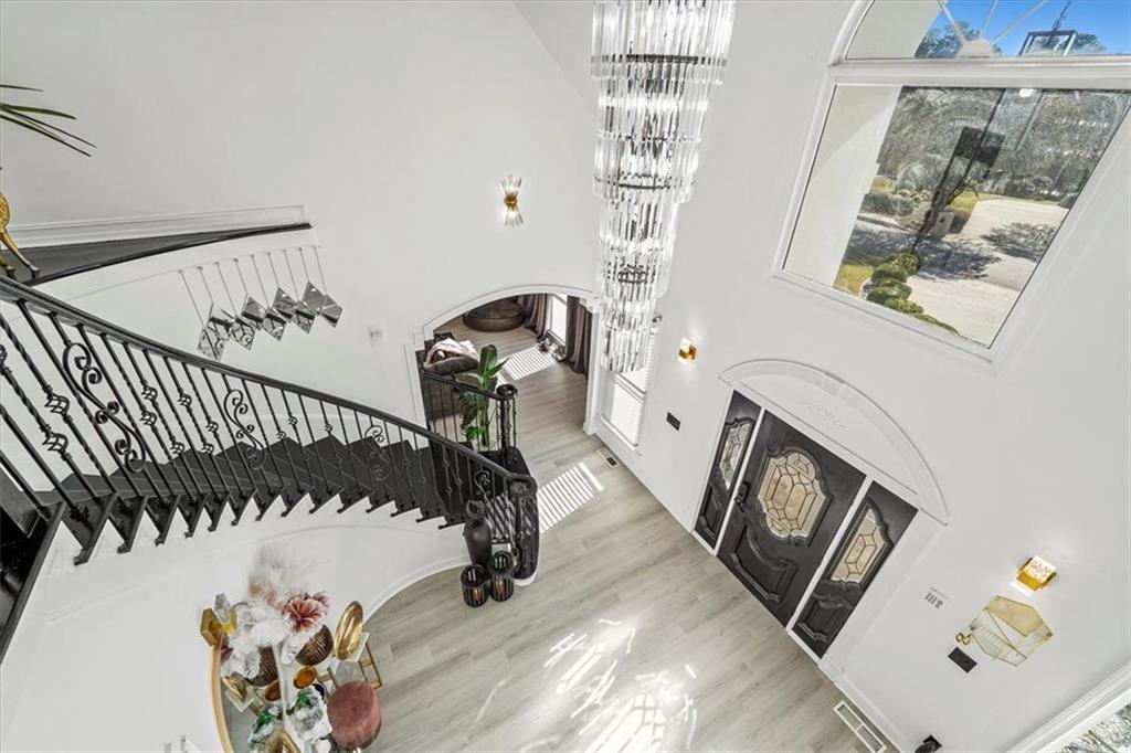 1020 Henry Terrace