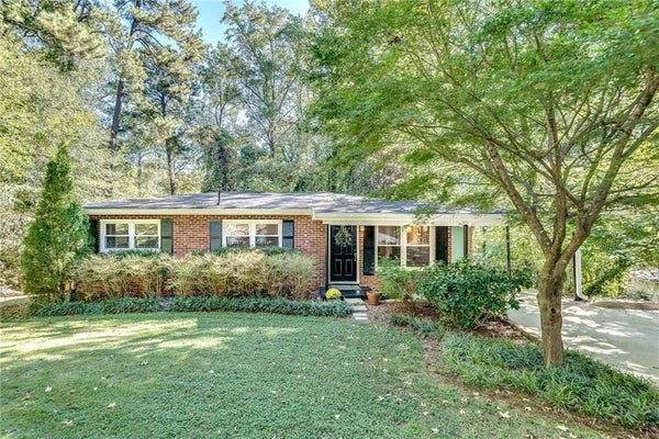 1275 SPARROW LN, DECATUR, GA 30033 - Image c348cb711b6bbfd5ace74db01baf7fc3/2061943975