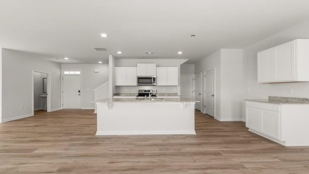332 Creekview Way