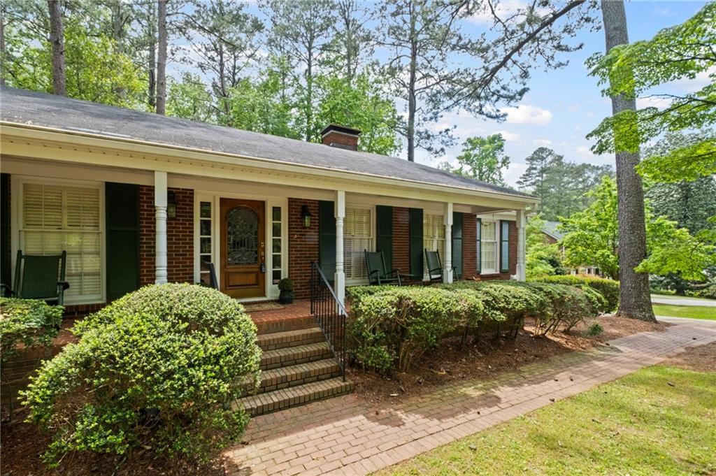 681 Hampton Place, Marietta, Georgia image 4