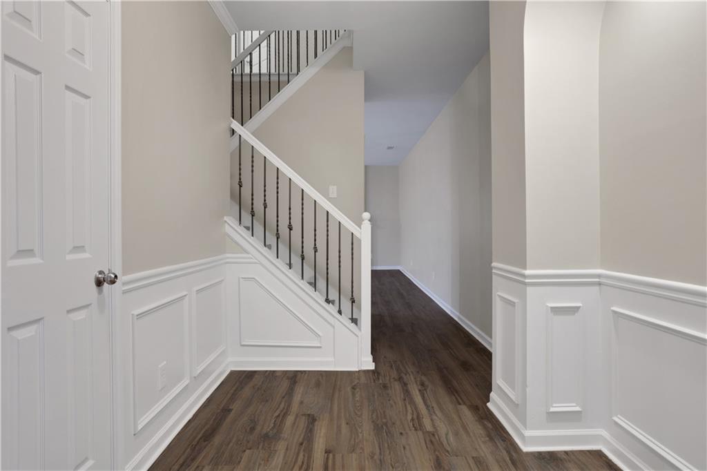 2985 Tarian Way