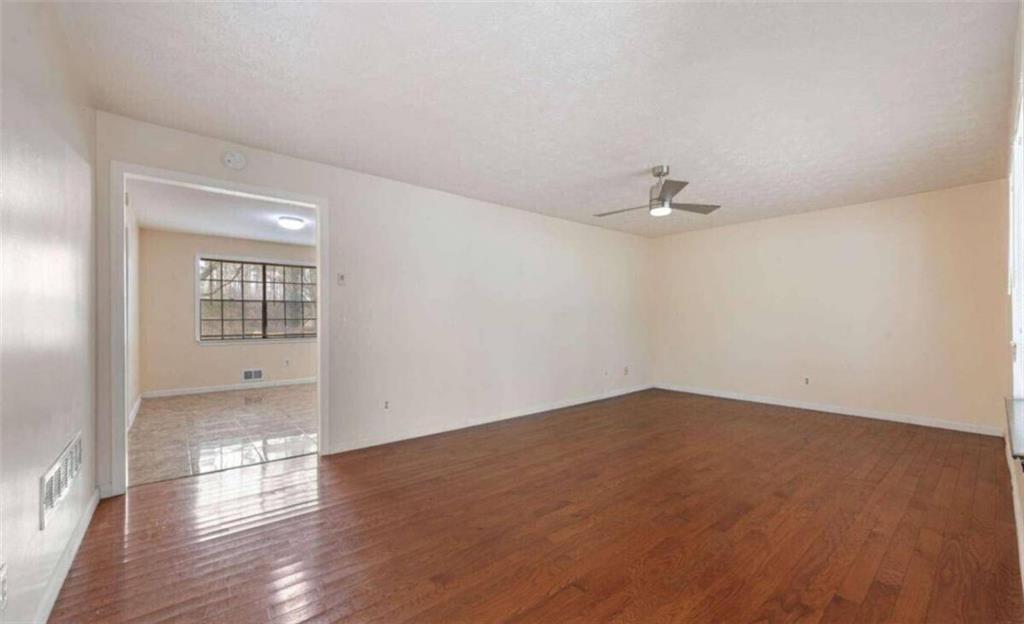 2325 Lago Drive, Jonesboro, Georgia image 6