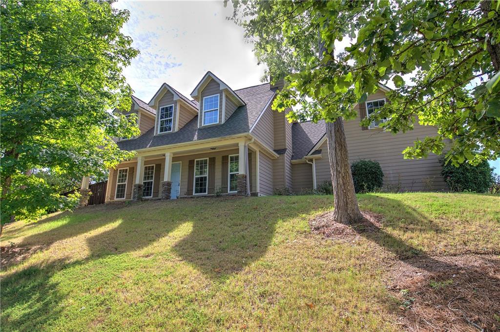 120 Thornwood Drive SW