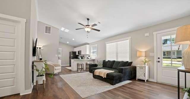 99 Bryant Circle