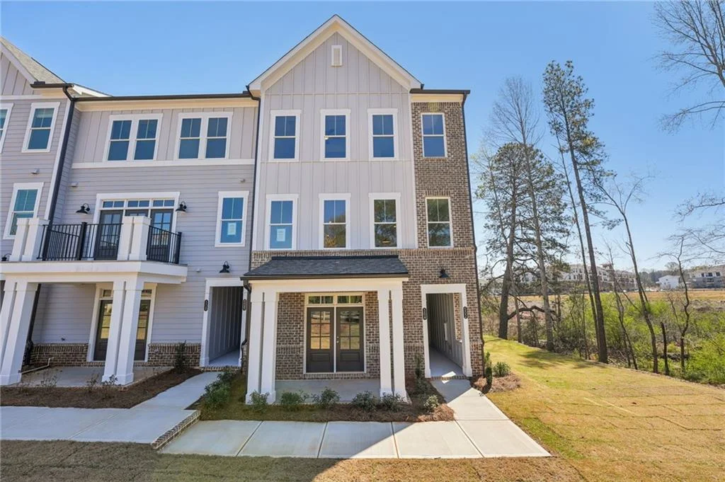502 Alice Way Unit D21