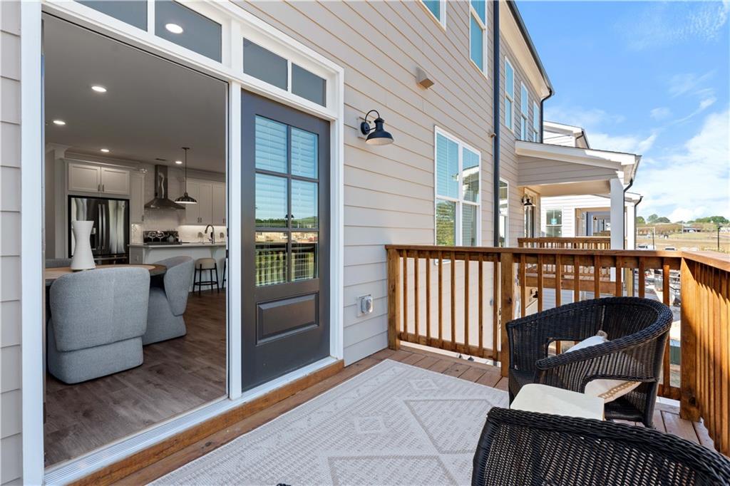 502 Alice Way D21