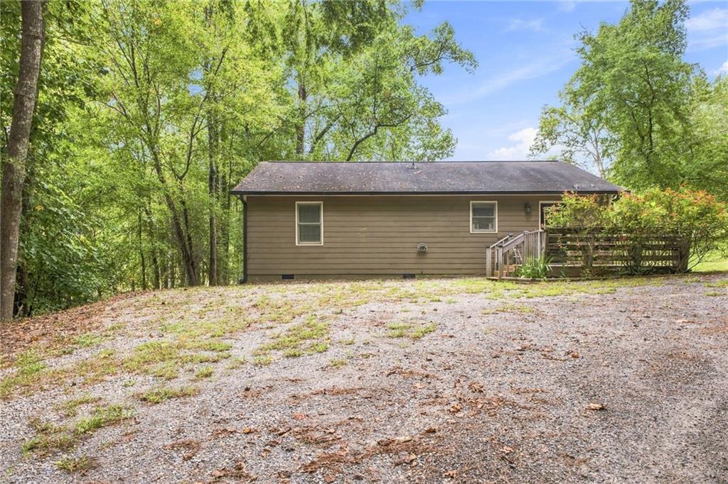 1242 Old County Farm Road
