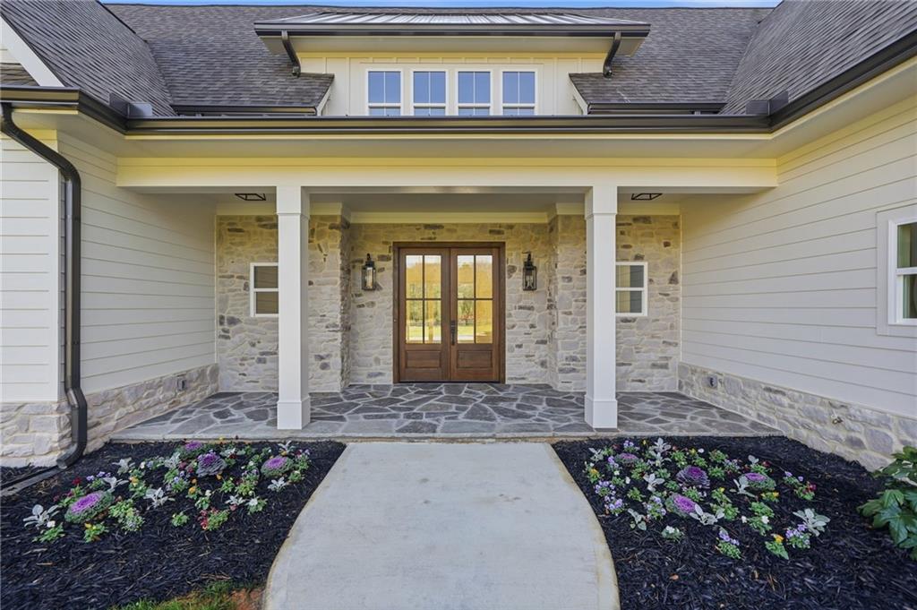 Canton, Georgia, 30115, United States, 5 Bedrooms Bedrooms, ,4 BathroomsBathrooms,Residential,Active,2001340