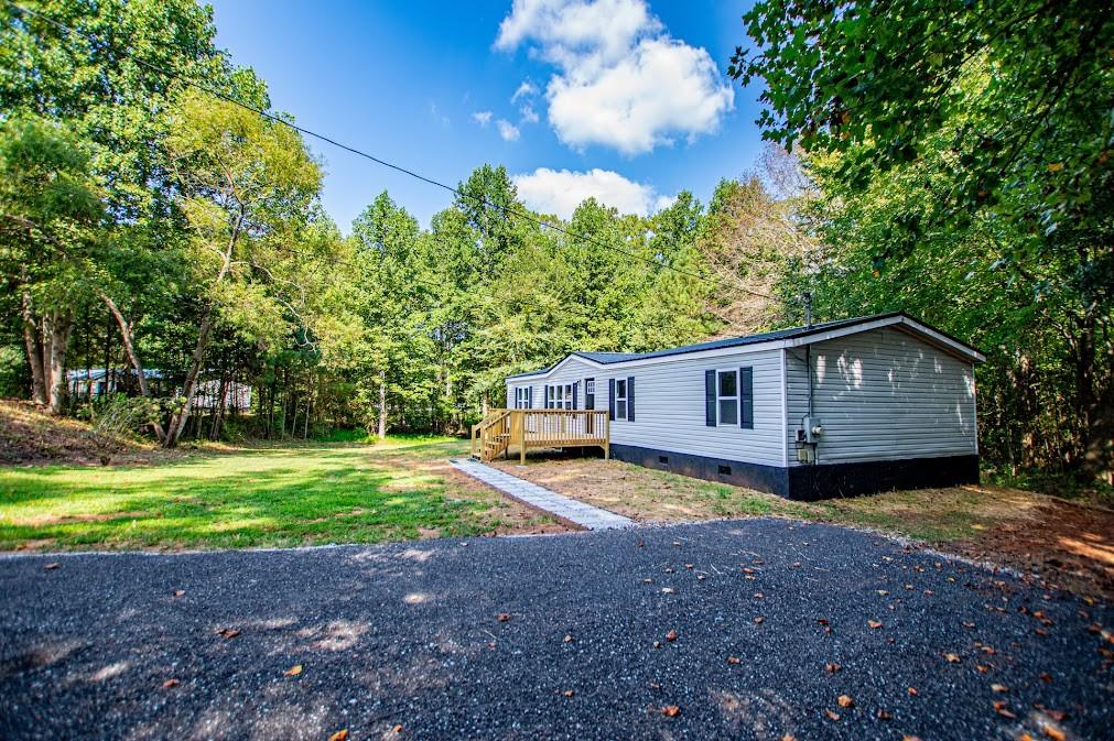 61 Crest Road