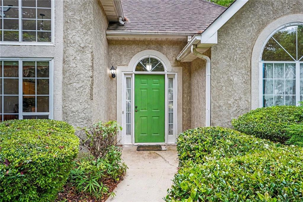 393 Victoria Lane