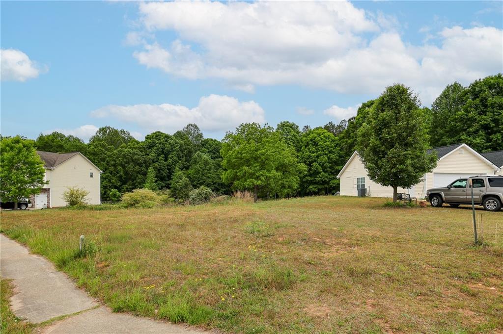 3404 Silver Wood Walk