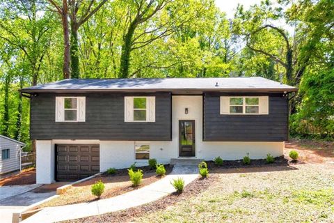 809 Vinton Wood Road Forest Park GA 30297