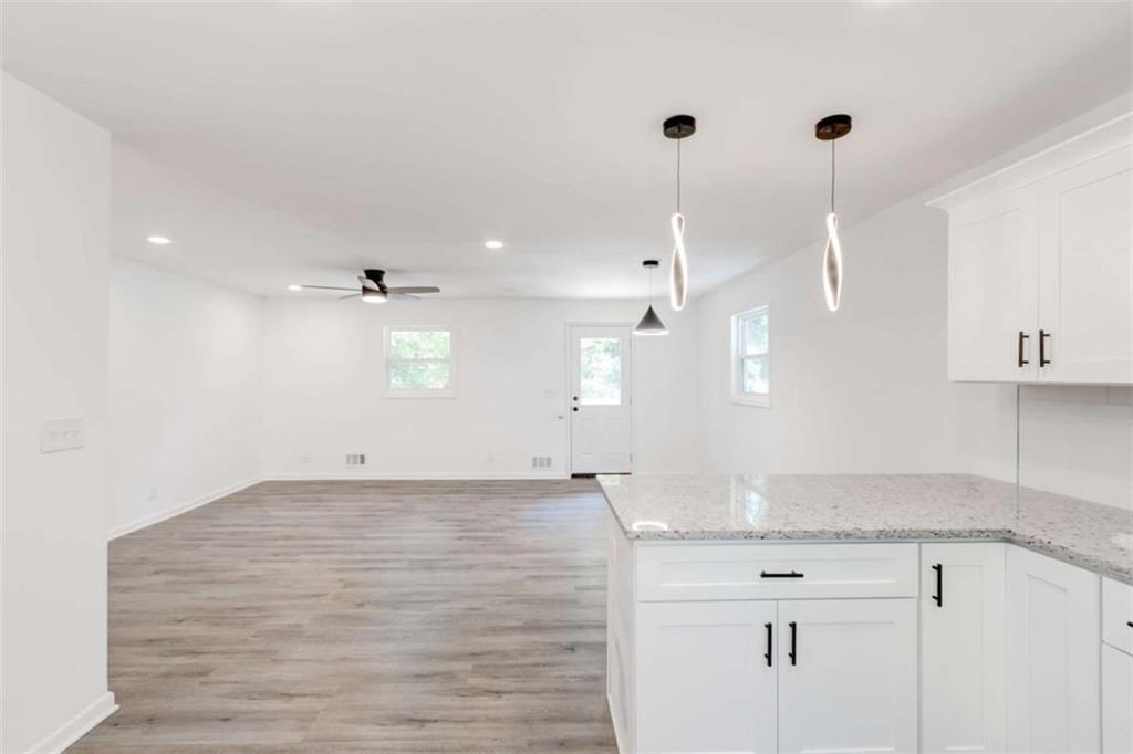 809 Vinton Wood Road, Forest Park, Georgia image 17