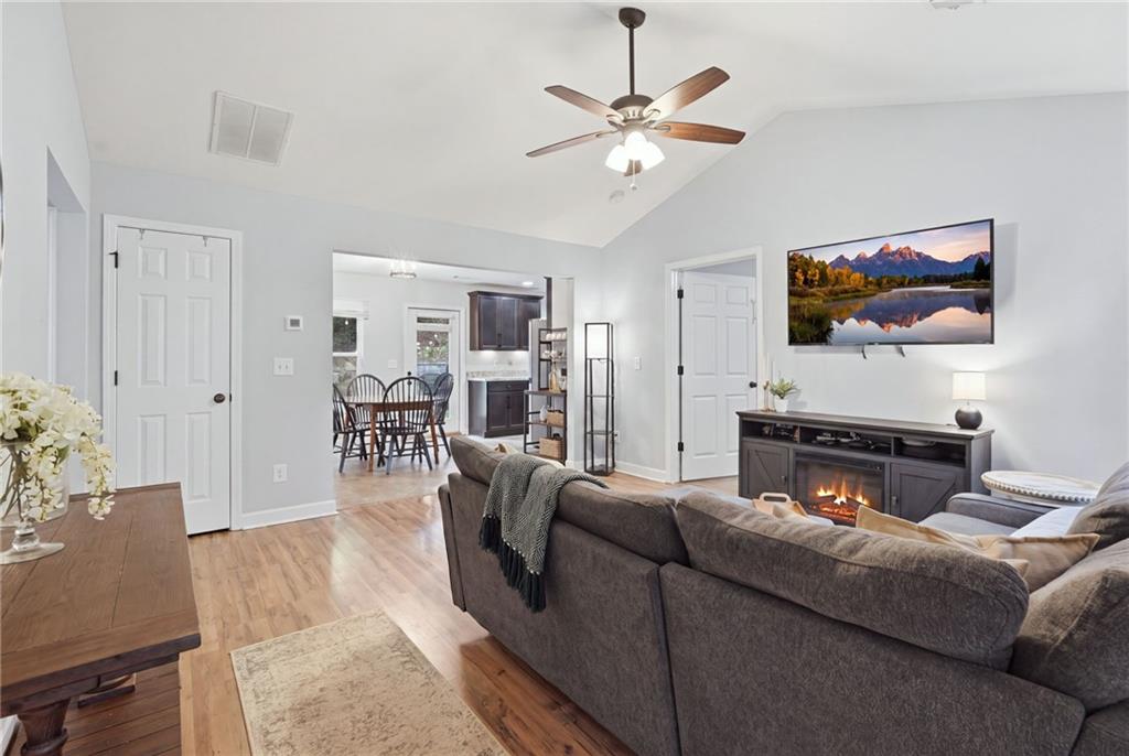 5387 Auraria Road