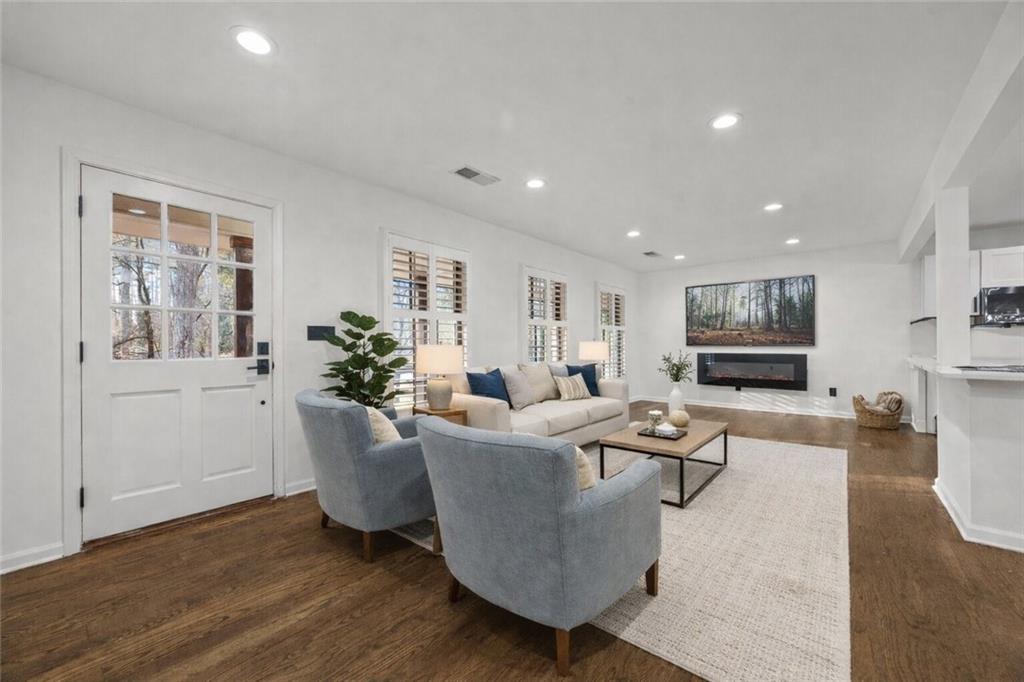 1954 Childress Drive SW