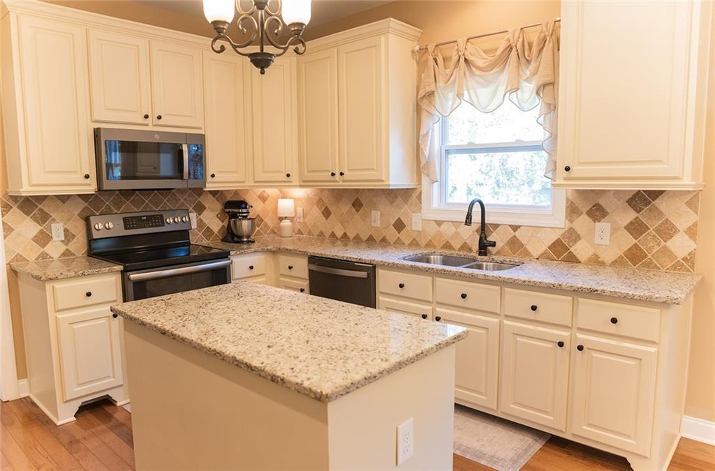 5209 Chastain Way, Gainesville, Georgia image 18