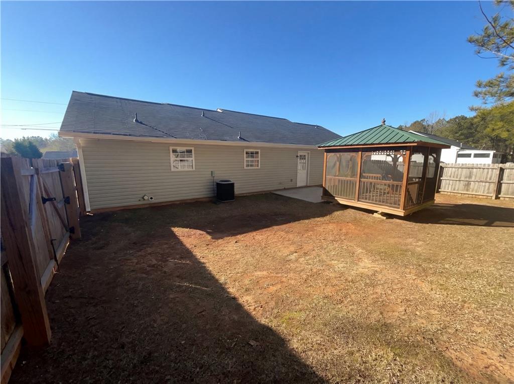 350 Lambert Overlook Circle