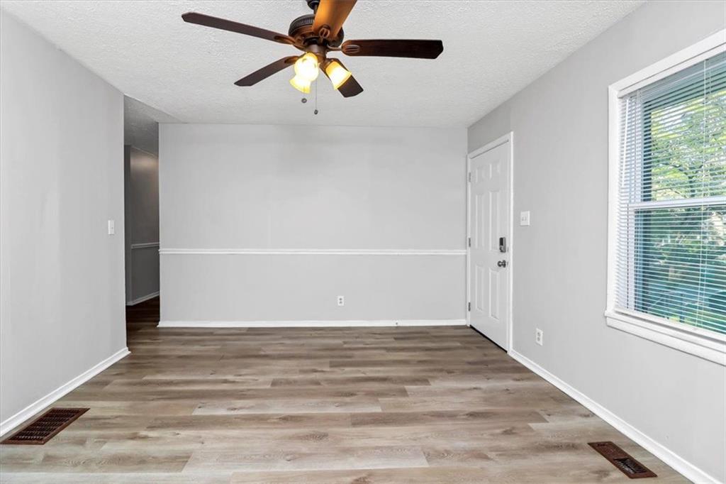 299 Ard Place, Atlanta, Georgia image 7