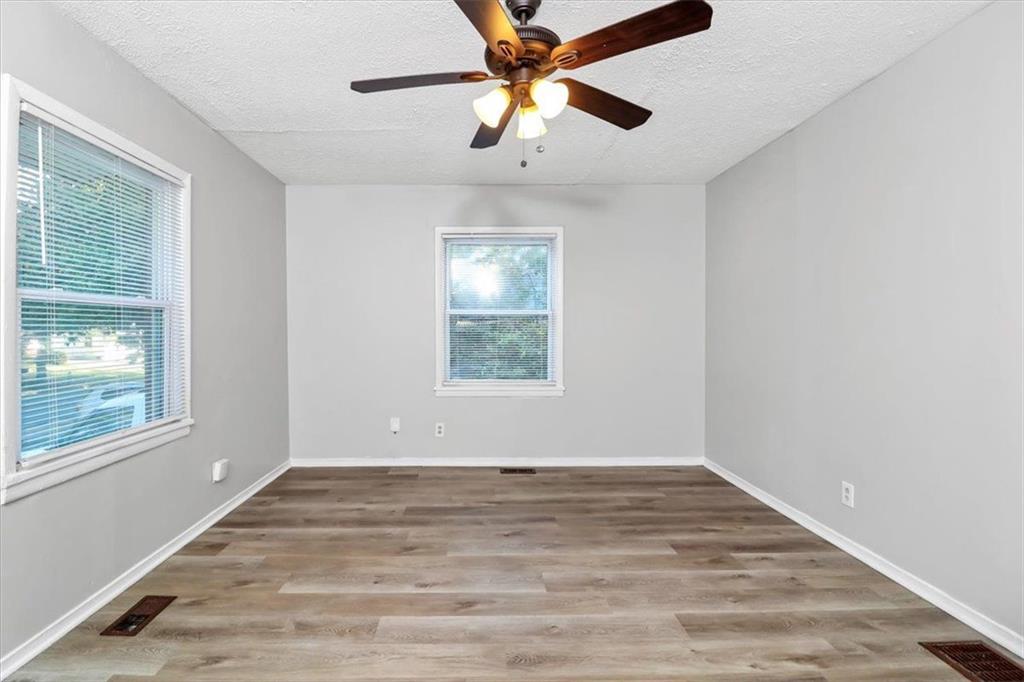 299 Ard Place, Atlanta, Georgia image 5
