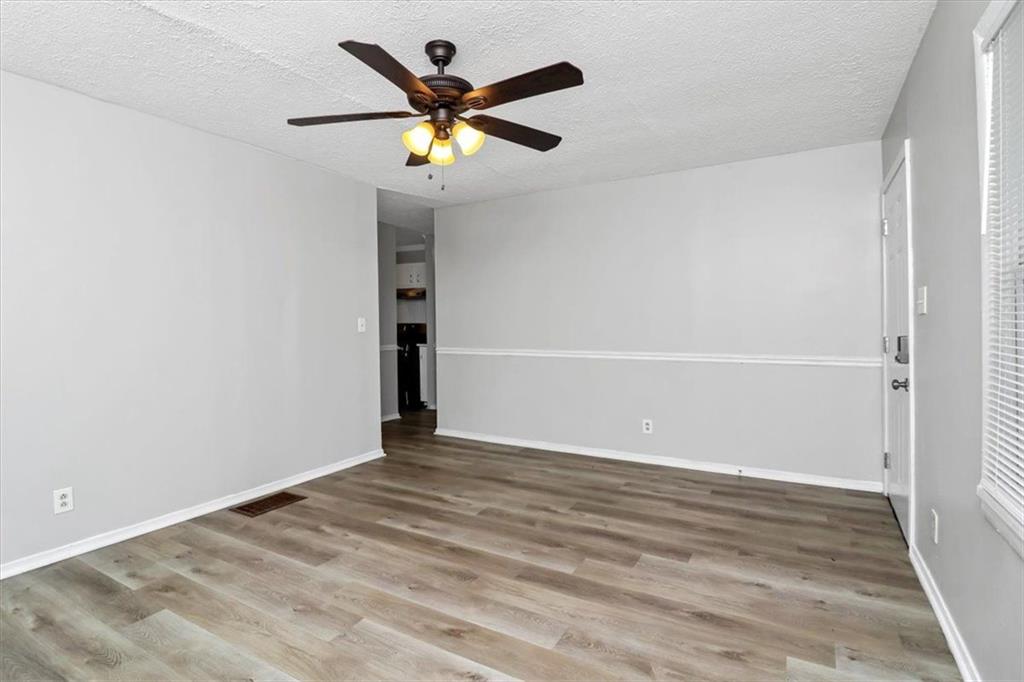 299 Ard Place, Atlanta, Georgia image 9