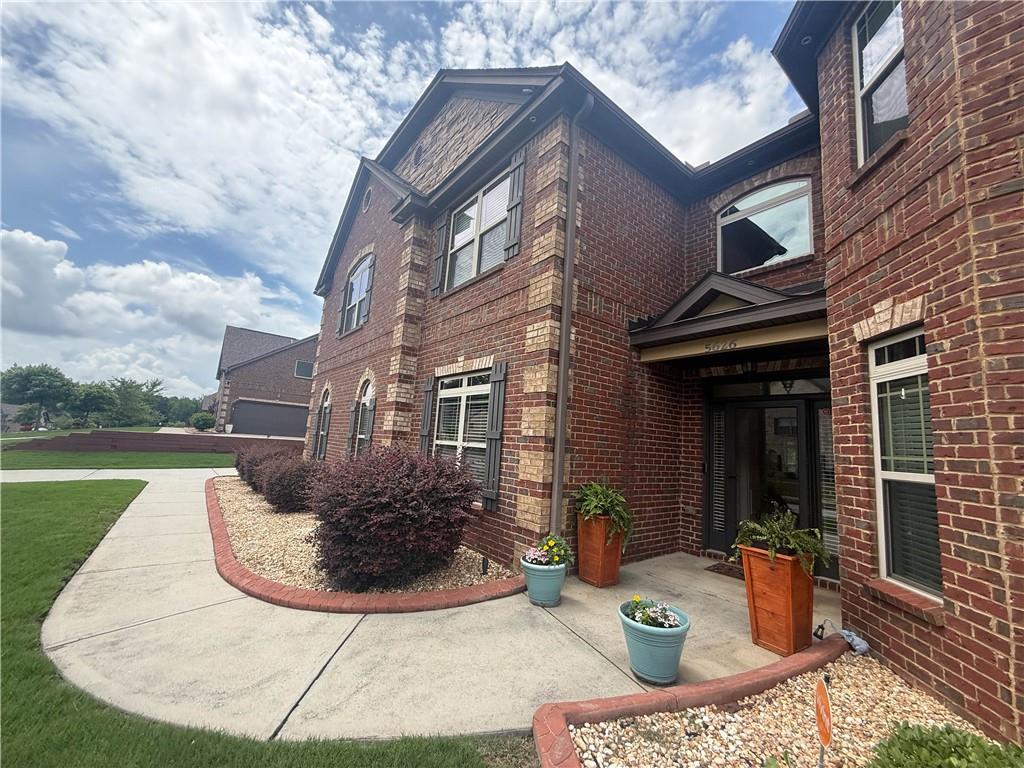 5626 Casa Blanca Lane