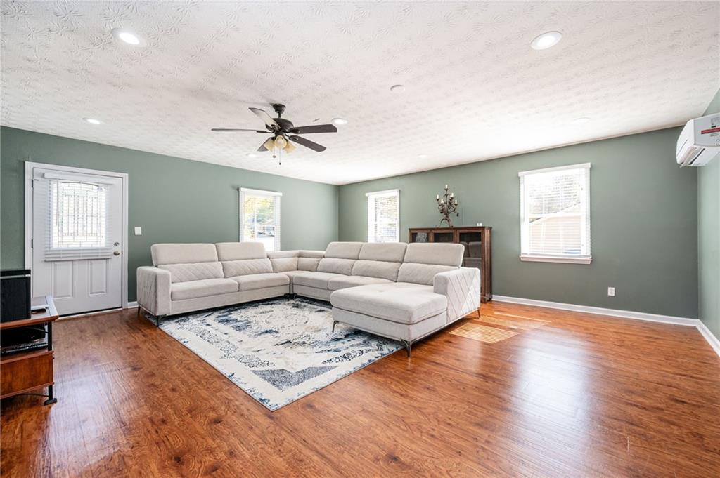 Country Woods - Residential