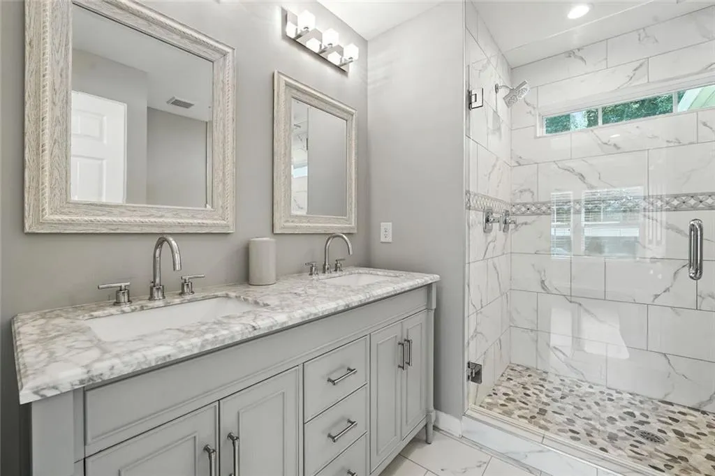 Smyrna, Georgia 30080, United States, 3 Bedrooms Bedrooms, ,3 BathroomsBathrooms,Residential,Active,195973