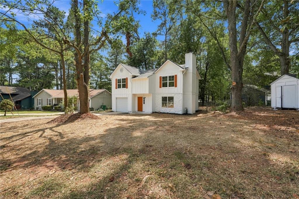 5441 Forest Path Court