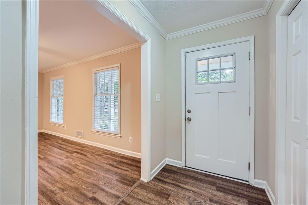 1123 Redan Way, Stone Mountain, Georgia image 4