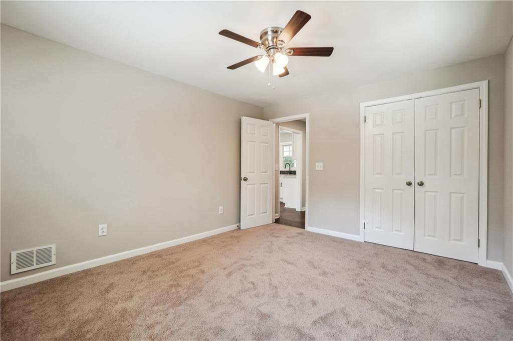1554 Pine Court, Conley, Georgia image 11