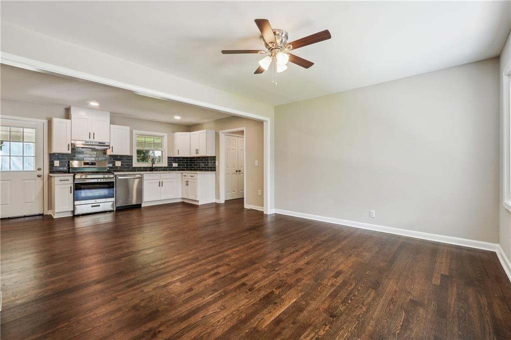 1554 Pine Court, Conley, Georgia image 5