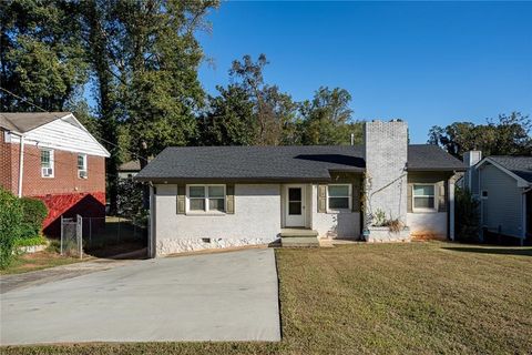 Photo of 2032 JUANITA Street, Decatur, GA 30032 (MLS # 7666820)