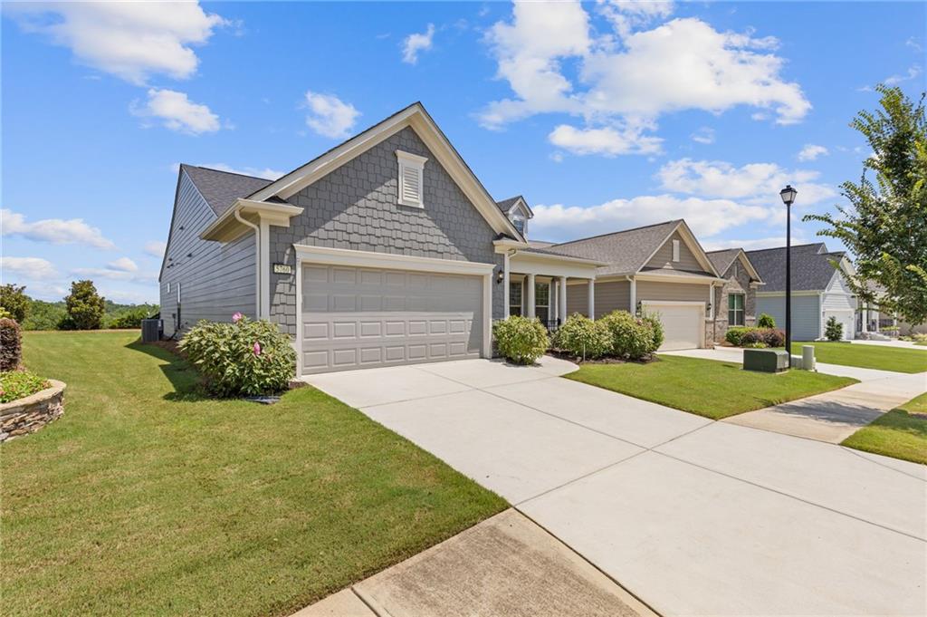 5760 Maple Bluff Way