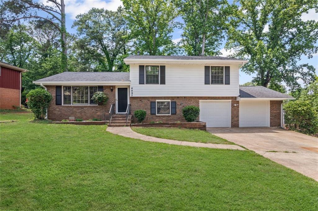 6997 Vesta Brook Drive, Morrow, Georgia image 1