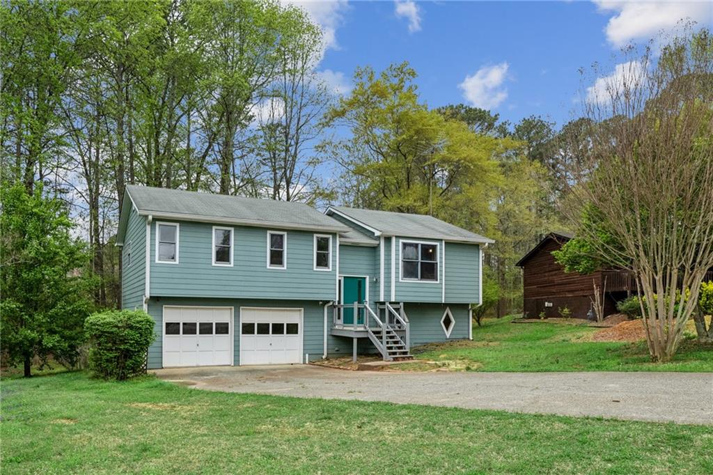 3055 Sawgrass Trail, Lilburn, Georgia image 2